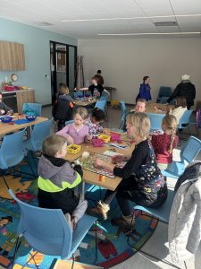 families playing games